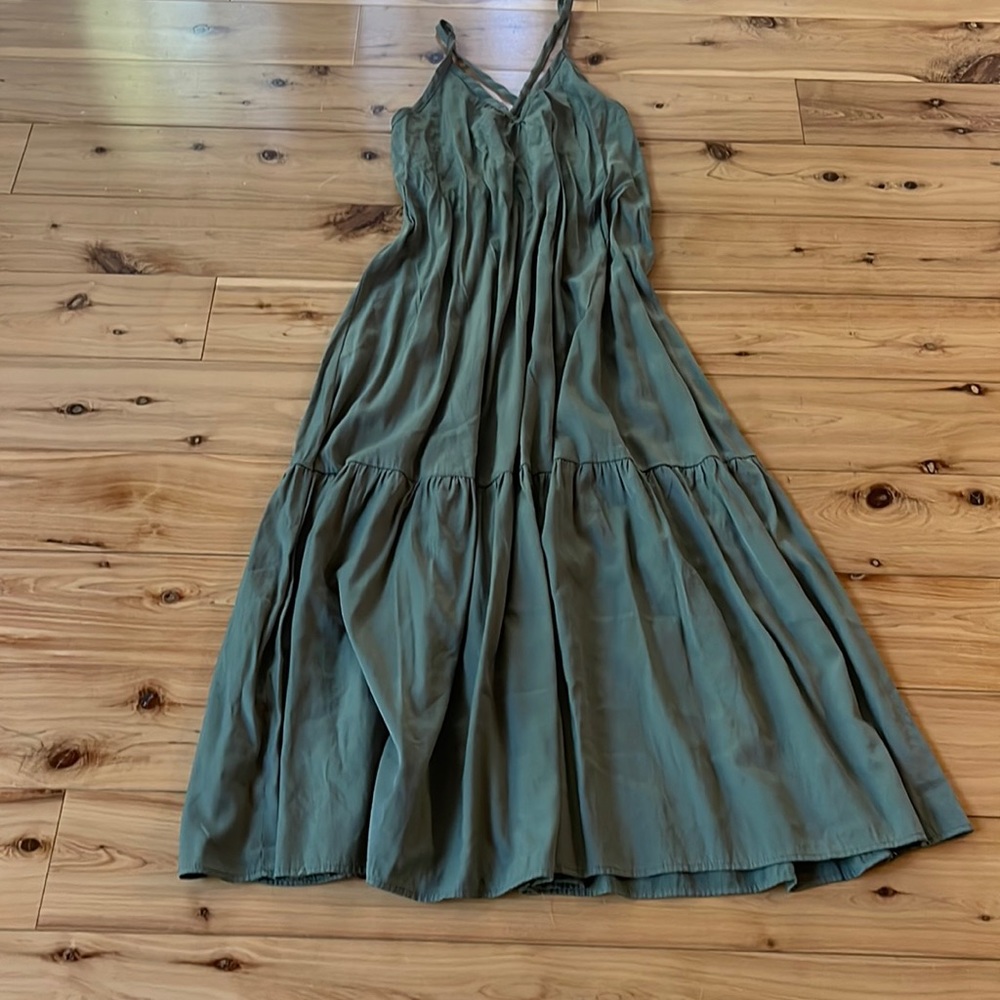 Olive green maxi dress. Size S
